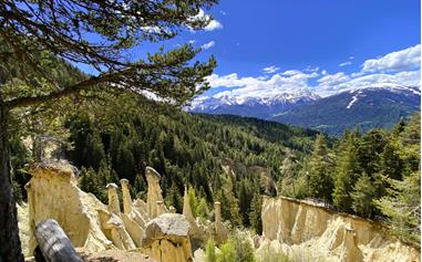 The earth pyramids near Perca