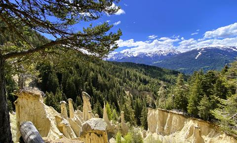 Le Piramidi di terra di Plata presso Perca